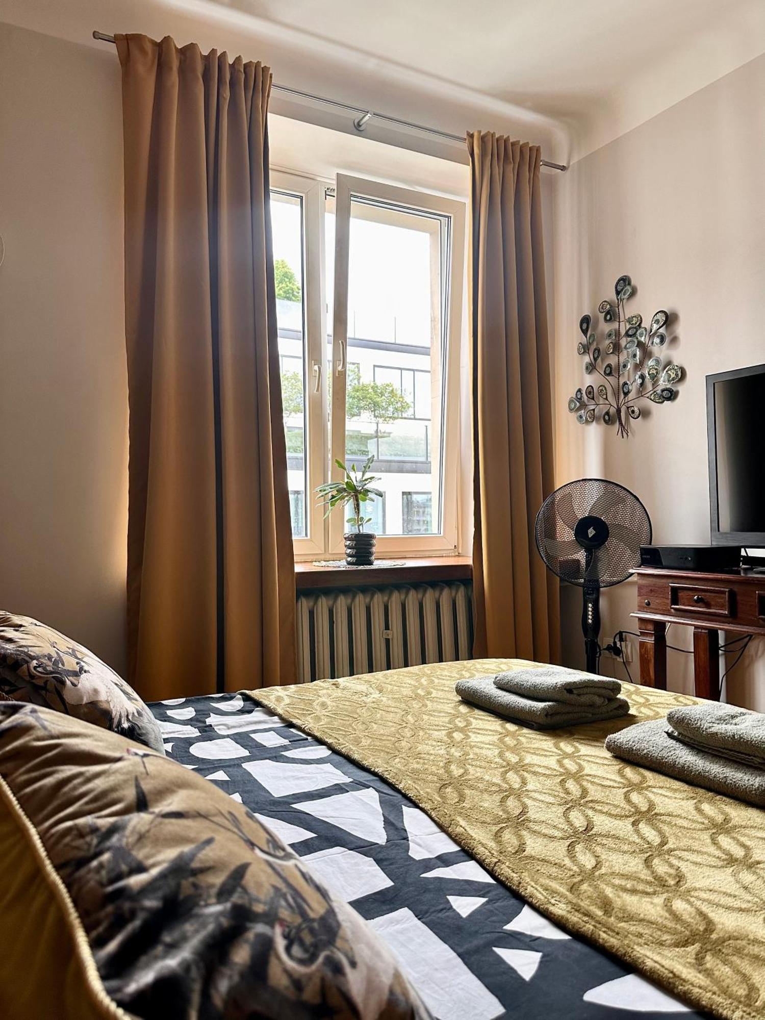 ורשה Africa Apartment מראה חיצוני תמונה