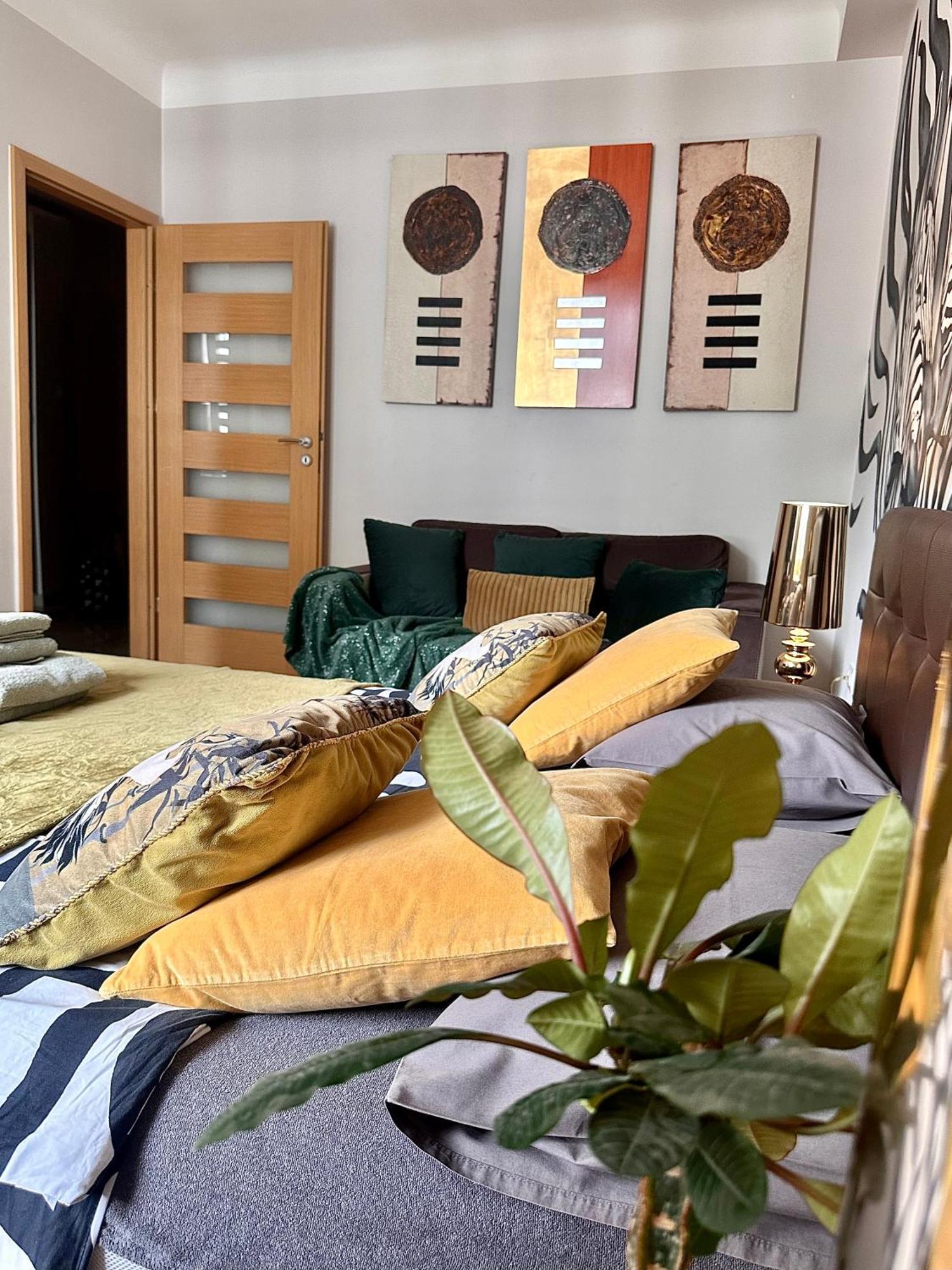 ורשה Africa Apartment מראה חיצוני תמונה